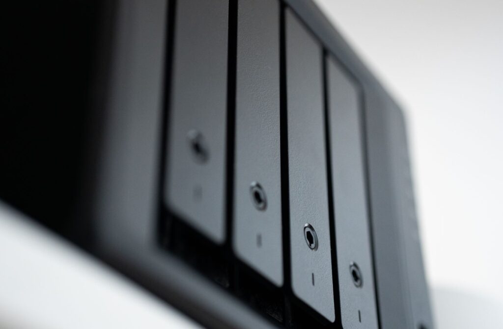 1fichier vs Box: Enterprise File Sharing Compared — Why Enterprise File Sharing Demands a Robust Solution